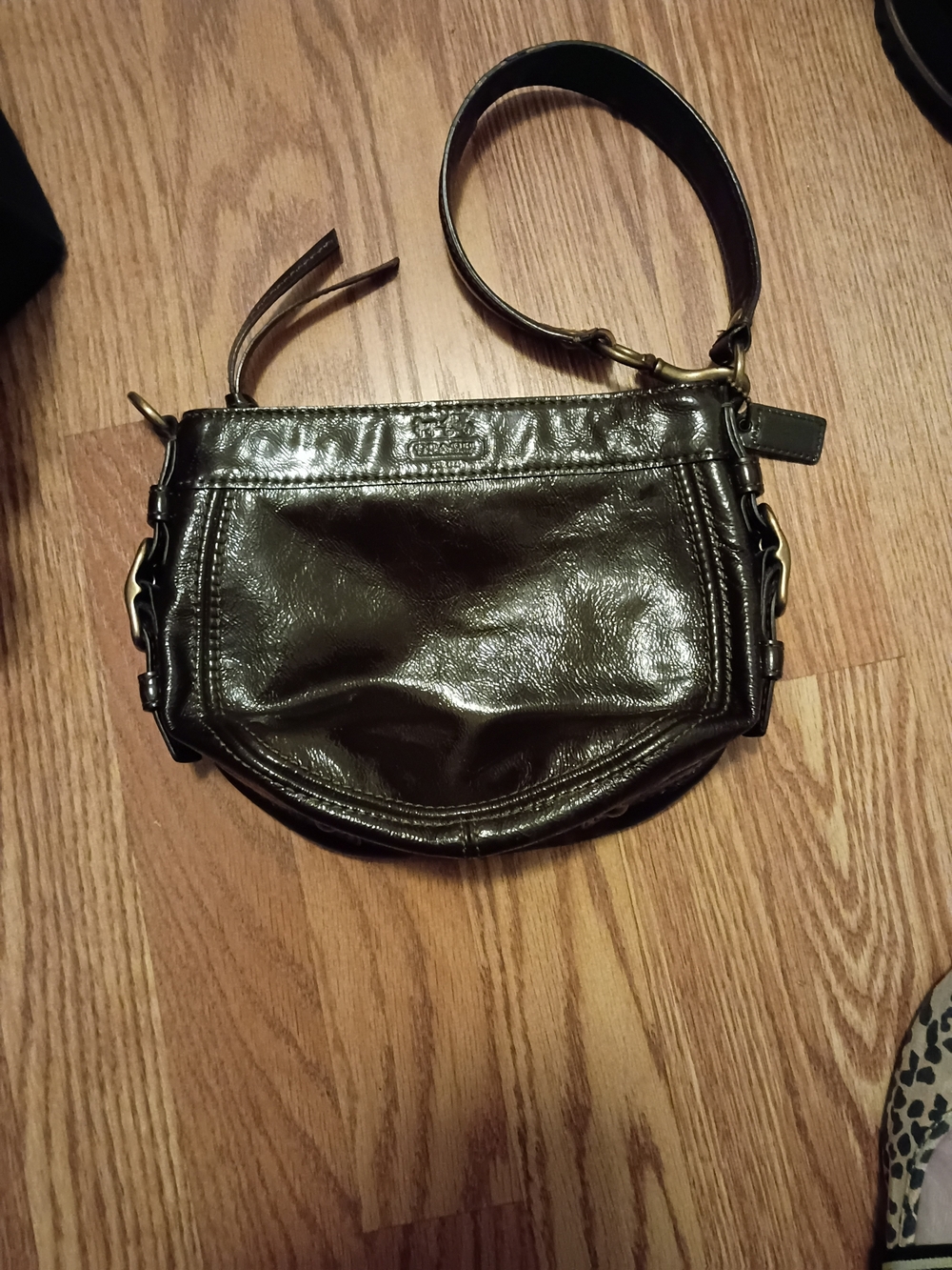 Coach Shiny Dark Brown Leather Shoulder Bag Zoe Bag - Picture 2 of 8